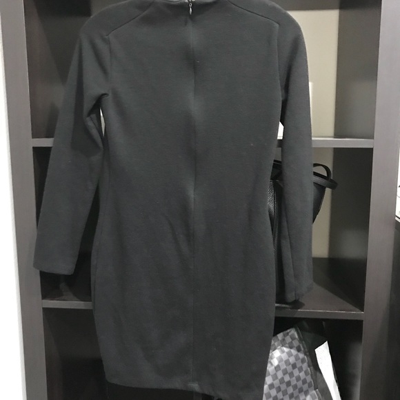 Black long sleeve dress - Picture 2 of 3